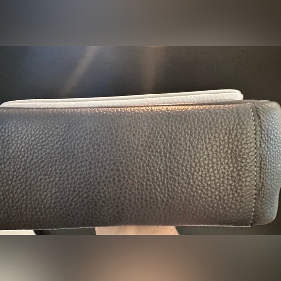 Kate Spade New York Shoulder Bag Laser Cut Perforations Black Leather - Picture 8 of 13